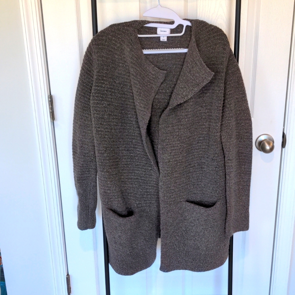Old Navy sweater
